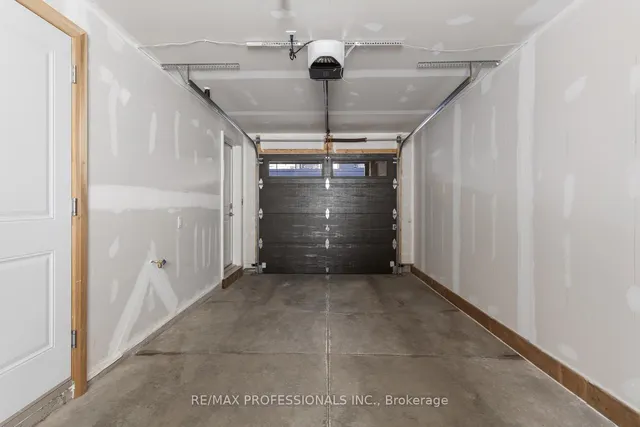 Additional image 30 of 23 Echovalley Dr Unit 8