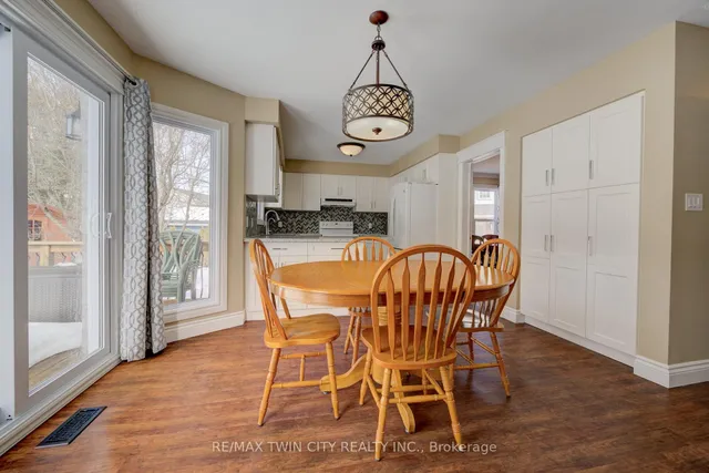 Additional image 24 of 210 Greengable Crt