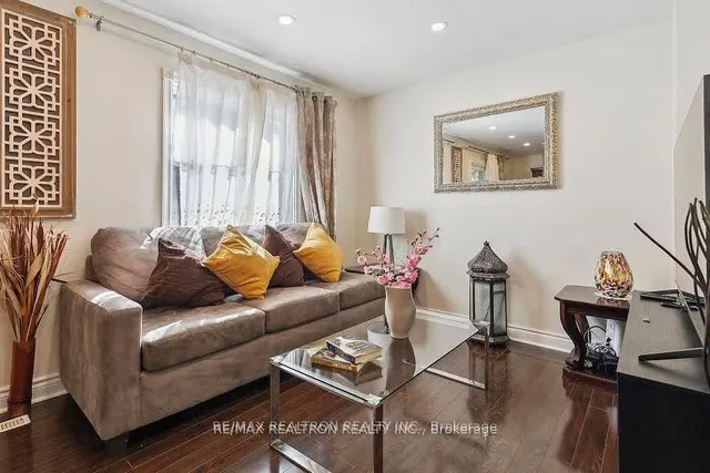 Additional image 13 of 1 Saraband St