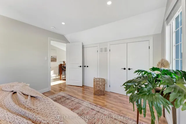 Additional image 21 of 20 Crockett St