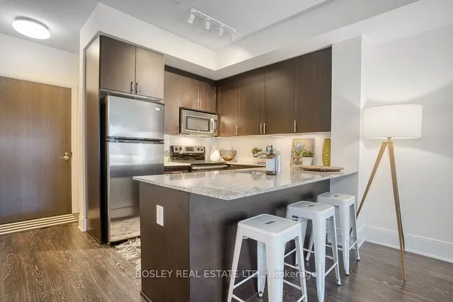 Additional image 13 of 560 Front St Unit 519