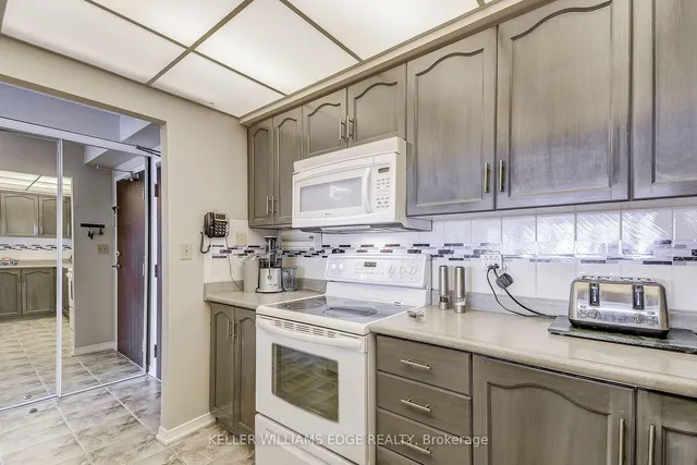 Additional image 9 of 495 Highway 8 Unit 510