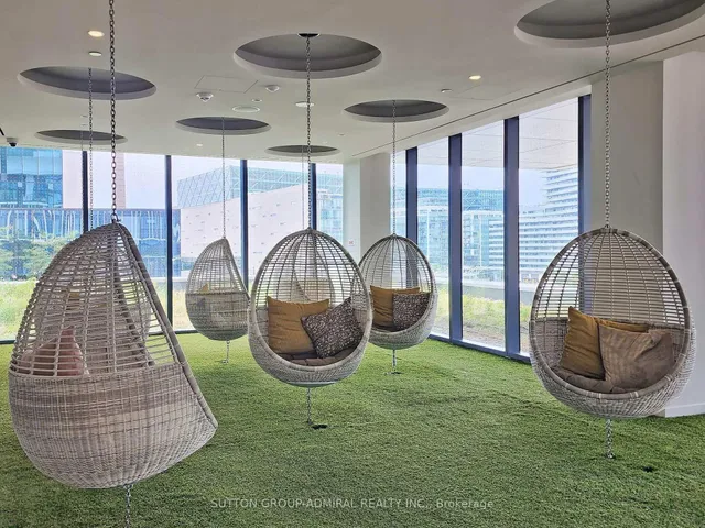 Additional image 8 of 138 Downes St Unit 5701