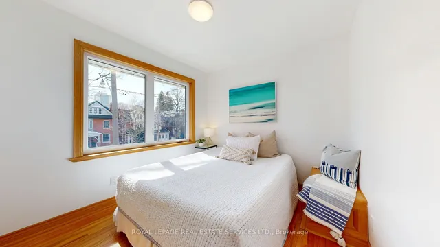 Additional image 30 of 216 Humberside Ave