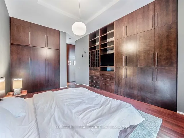 Additional image 21 of 8 Wellesley St Unit PH7