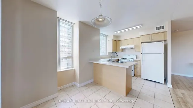 Additional image 10 of 18 Spring Garden Ave Unit 1708