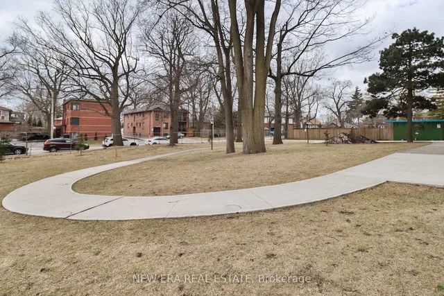 Additional image 21 of 3625 Lakeshore Blvd Unit 108