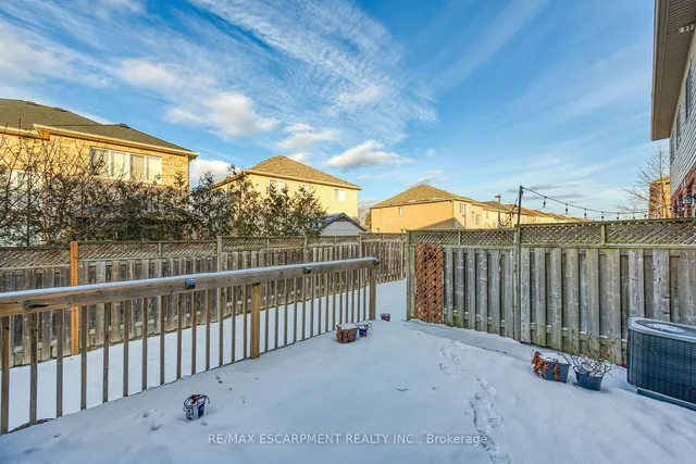 Additional image 5 of 12 Marina Point Cres