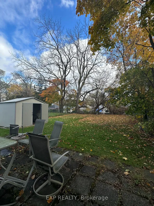 Additional image 6 of 215 Emerson St