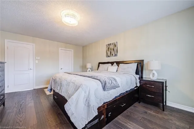 Additional image 41 of 119 Hazelton Ave