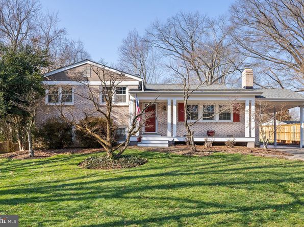 7802 Wellington Rd, Alexandria, VA 22306