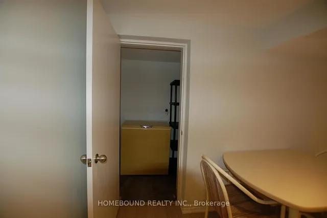 Additional image 20 of 29 Burnt Bark Dr