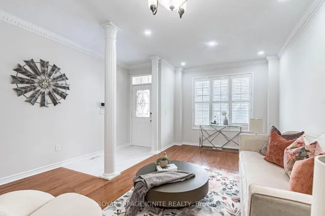 Additional image 6 of 321 Queen Mary Dr