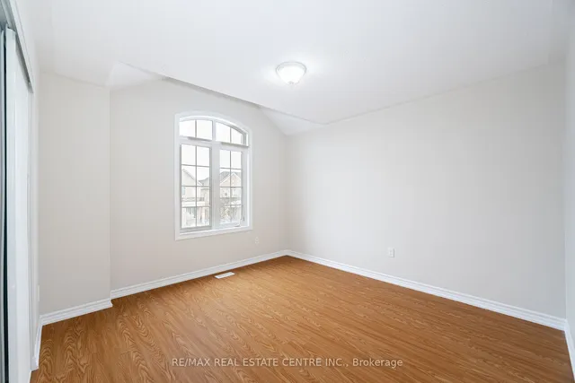 Additional image 30 of 12 Education Rd