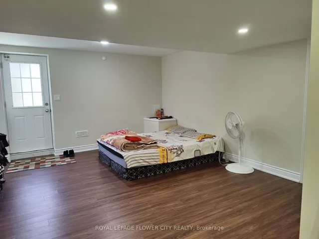 Additional image 40 of 16 Boathouse Rd