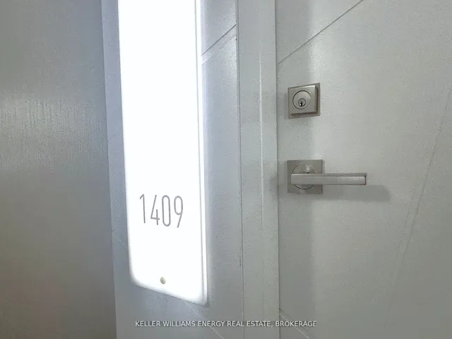 Additional image 5 of 12 York St Unit 1409