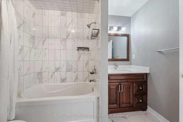 Additional image 20 of 433 Baverstock Cres