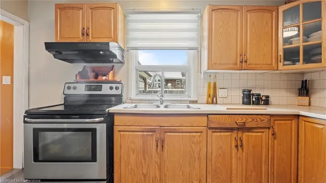 Additional image 15 of 190 Erindale Ave