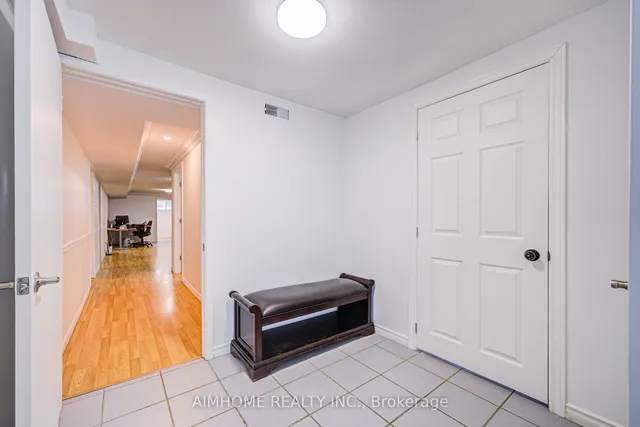 Additional image 28 of 100 Van Horne Ave