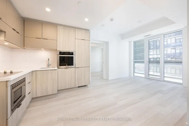 39 Roehampton Ave Unit 2907