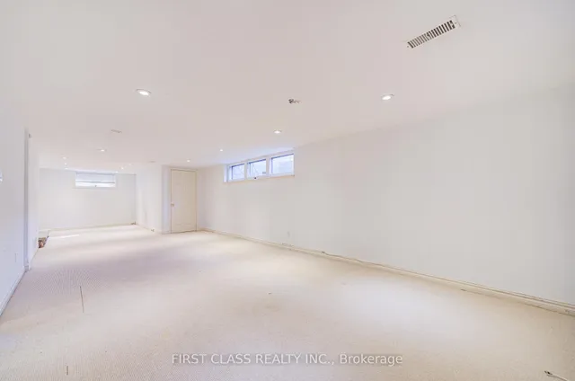 Additional image 30 of 14 Foursome Cres