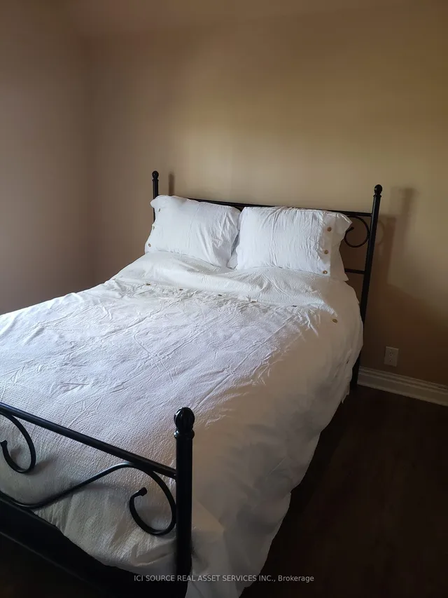 Additional image 14 of 30 Mars Ave