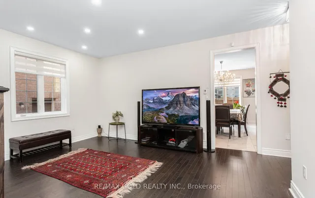 Additional image 9 of 4 Buttonwood Rd