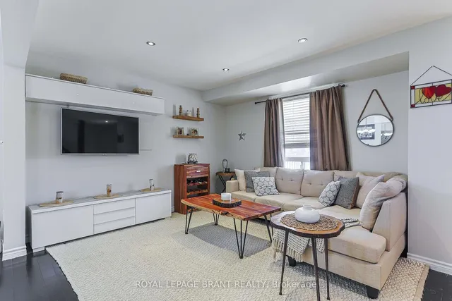 Additional image 11 of 162 Mill St