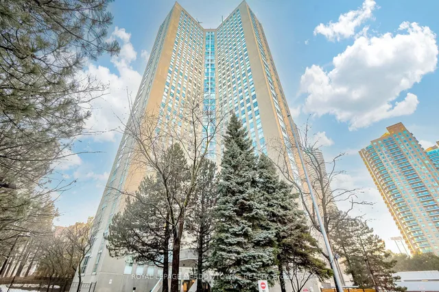 Additional image 2 of 3650 Kaneff Cres Unit 908