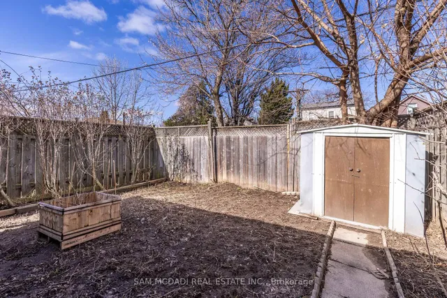Additional image 29 of 319 Weir St