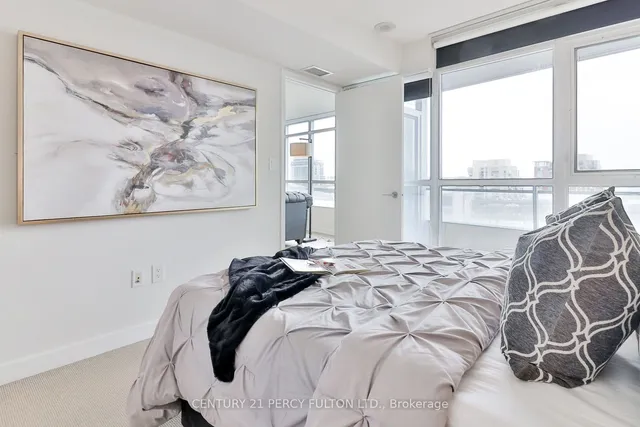 Additional image 16 of 10 Capreol Crt Unit 607