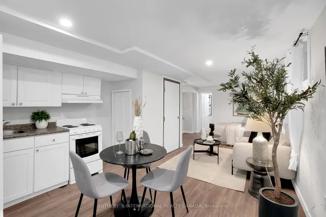 Additional image 25 of 95 Lightbourn Ave