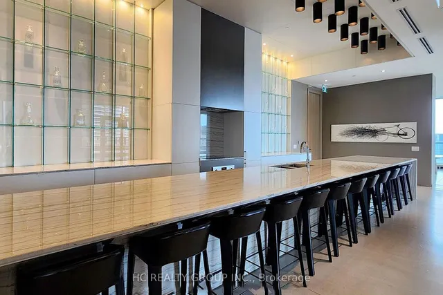 Additional image 33 of 88 Harbour St Unit 5602