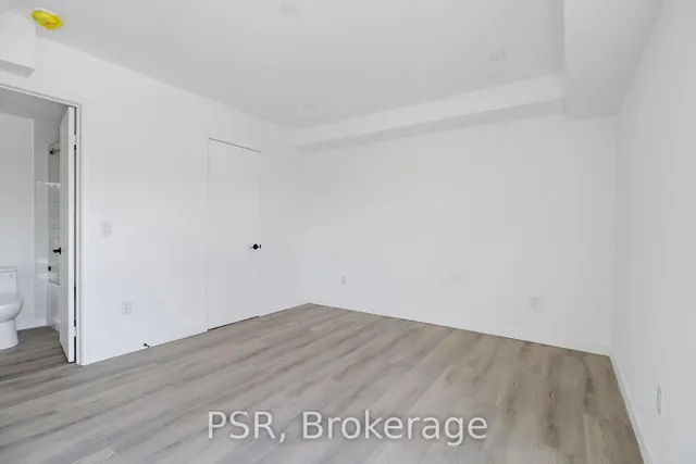 Additional image 29 of 61 Orchard Park Unit 201