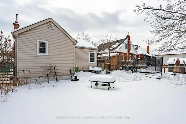 Additional image 31 of 69 Vansitmart Ave