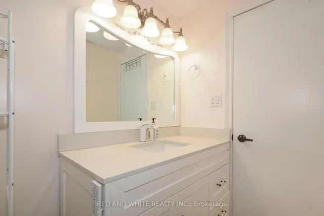 Additional image 25 of 25 Upper Canada Dr Unit 34