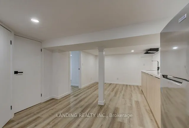 Additional image 27 of 48 Sanford Ave