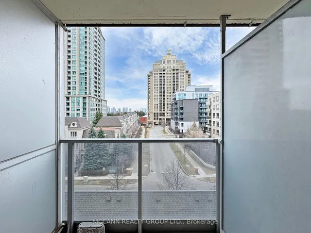 Additional image 23 of 2 Rean Dr Unit 613