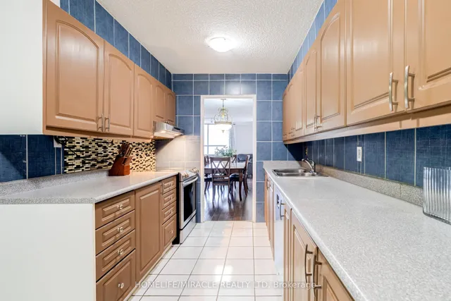 Additional image 8 of 40 Panorama Crt Unit 201