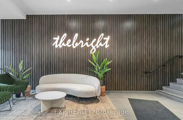 Additional image 5 of 741 King St Unit 102