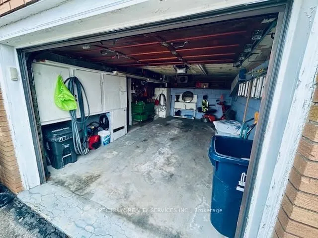 Additional image 20 of 29 Whitbread Cres