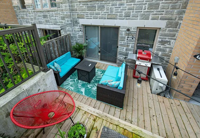 Additional image 28 of 16 Foundry Ave Unit 102