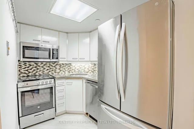 Additional image 16 of 38 Elm St Unit 2710