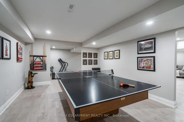 Additional image 31 of 81 Flanders Dr