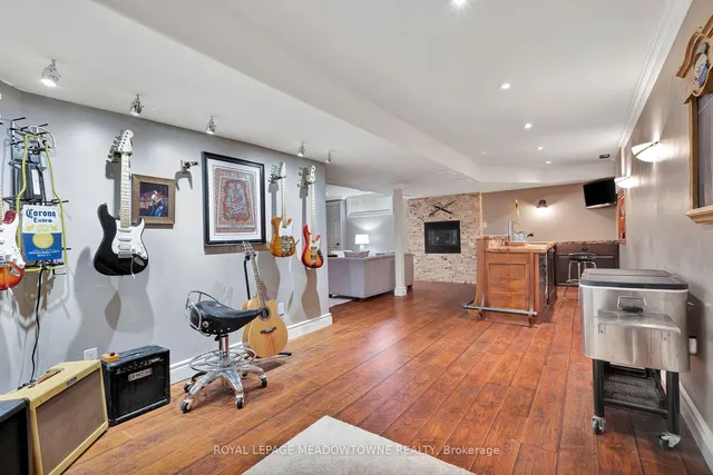 Additional image 37 of 1 Woodspring Crt
