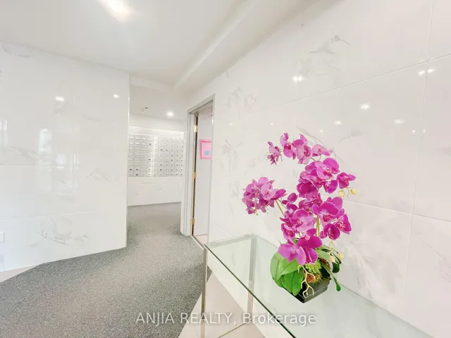 Additional image 7 of 300 Alton Towers Circ Unit 1601