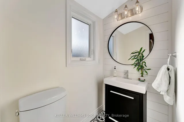 Additional image 17 of 20 Crockett St