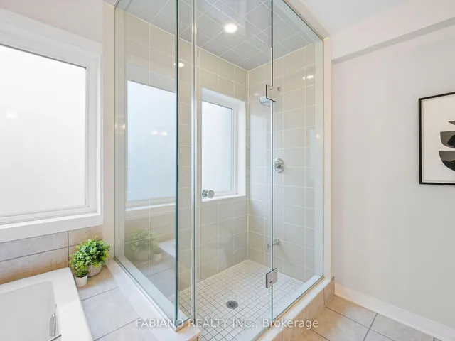 Additional image 27 of 55 Thomas Mulholland Dr Unit 8