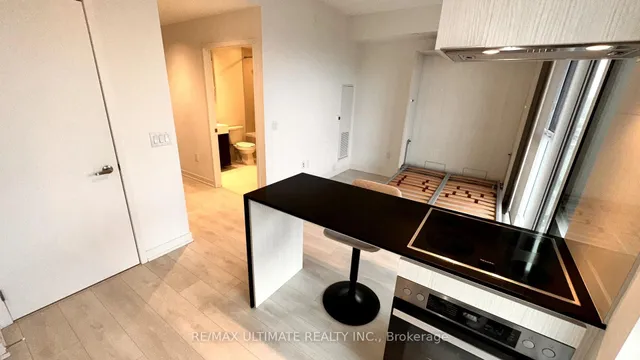 Additional image 15 of 15 Lower Jarvis St Unit 1911