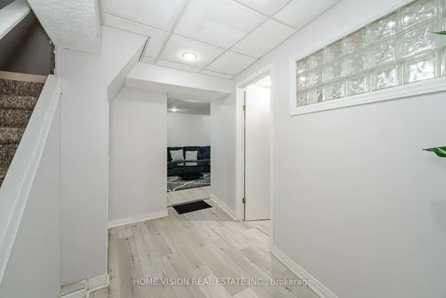 Additional image 18 of 524 East 16th St